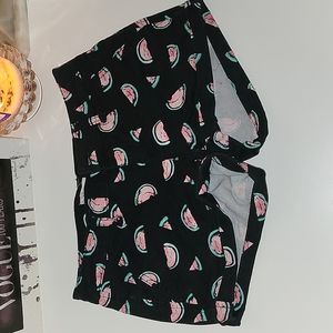SO Chino shortie shorts in Black with watermelon, sz 1